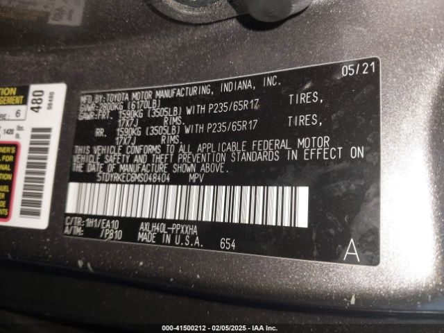 5TDYRKEC6MS048404 Toyota SIENNA XLE