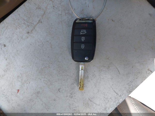 KNDPM3AC0J7347821 KIA Sportage Lx