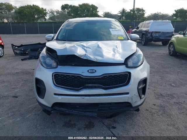 KNDPM3AC0J7347821 KIA Sportage Lx