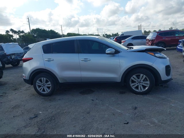 KNDPM3AC0J7347821 KIA Sportage Lx