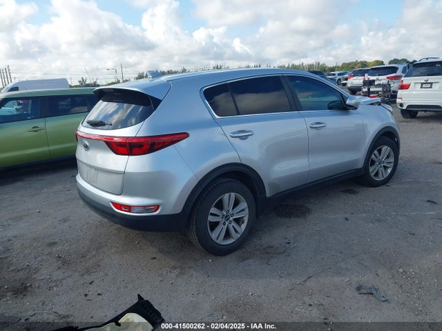 KNDPM3AC0J7347821 KIA Sportage Lx