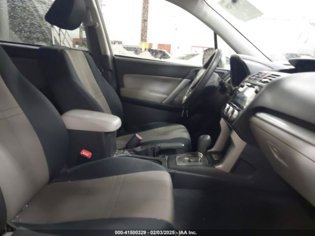 JF2SJAGC0HH581624 Subaru Forester 2.5i Premium