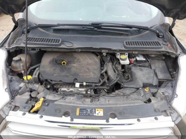 1FMCU0HD3JUA71031 Ford ESCAPE SEL