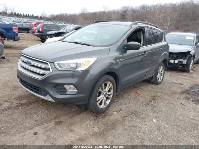 1FMCU0HD3JUA71031 Ford ESCAPE SEL