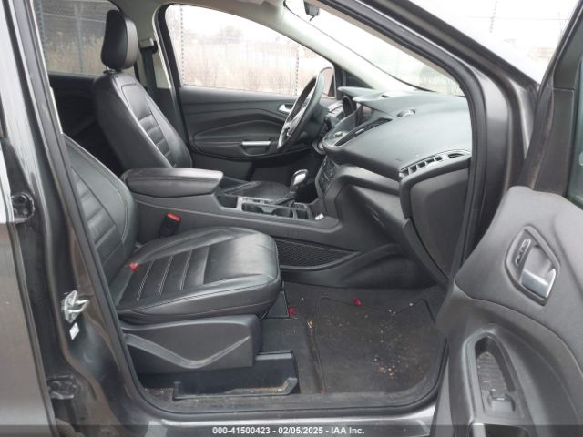 1FMCU0HD3JUA71031 Ford ESCAPE SEL