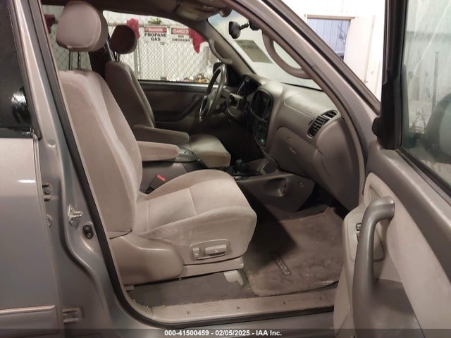 2002 Toyota Sequoia Sr5 V8 მანქანა იყიდება აუქციონზე, vin: 5TDBT44A62S073478, აუქციონის ნომერი: 41500459