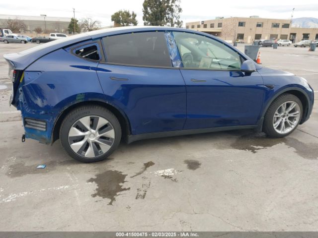 7SAYGAEE3NF573141 Tesla Model Y Long Range Dual Motor All-wheel Drive