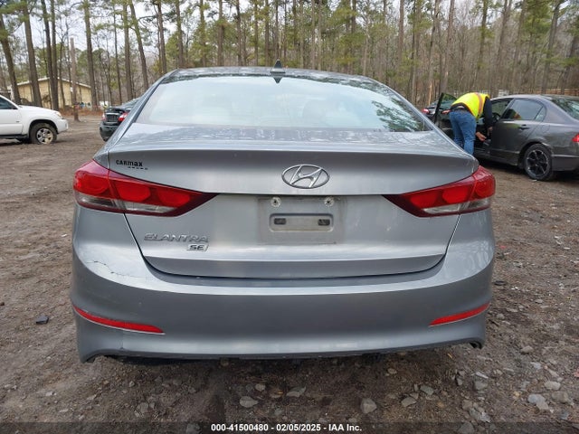 Hyundai ELANTRA SE 2017 5NPD74LF4HH091597 Image 16