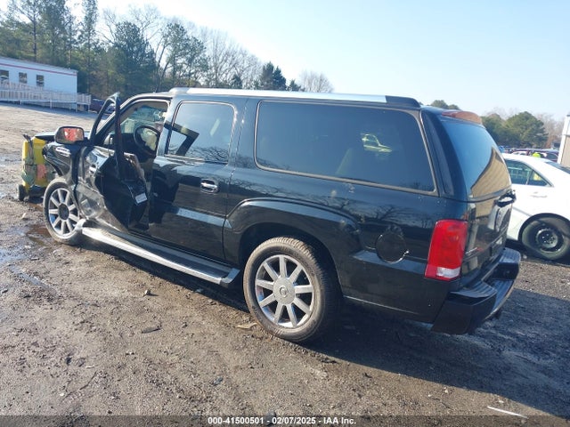 2004 CADILLAC ESCALADE ESV 3GYFK66N84G329132 Photo 2