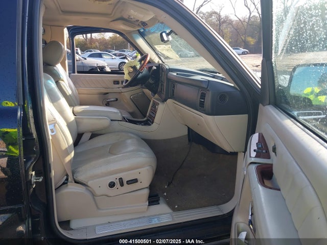 2004 CADILLAC ESCALADE ESV 3GYFK66N84G329132 Photo 4