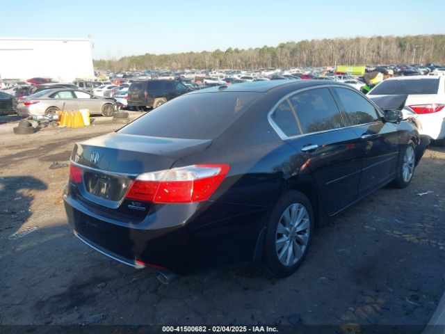 1HGCR3F90EA025817 Honda Accord Touring