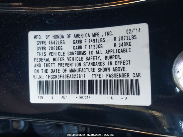 1HGCR3F90EA025817 Honda Accord Touring