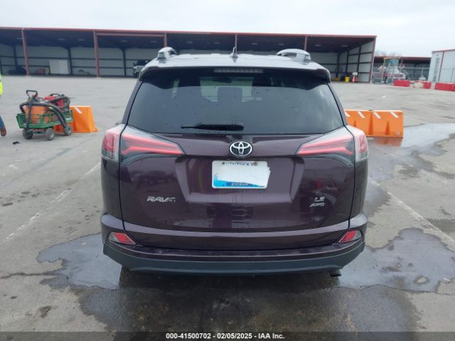 2T3BFREV6HW658462 Toyota RAV4 LE