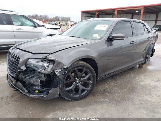 Chrysler 300 300s 2021 2C3CCABG1MH626523 Image 2