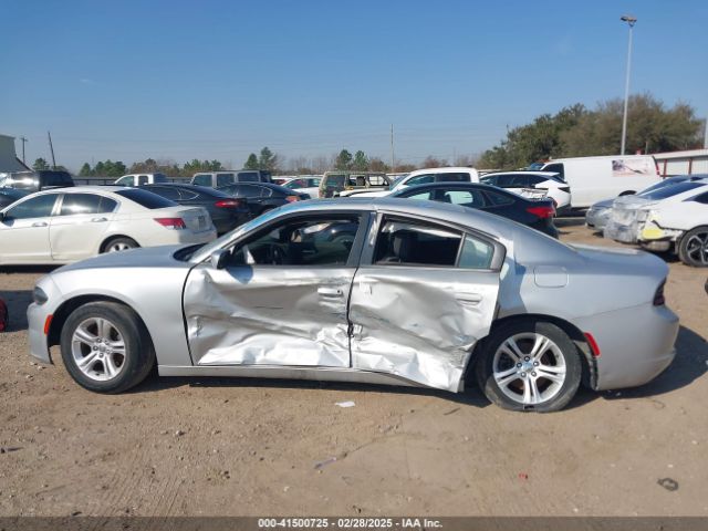 2C3CDXBG6LH140109 Dodge Charger Sxt Rwd