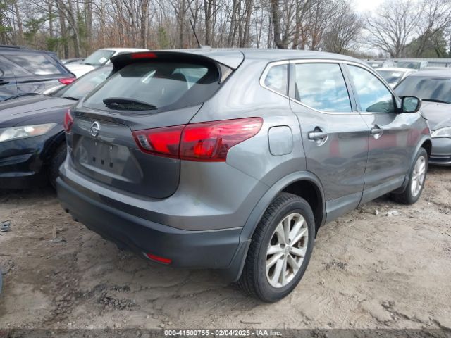 JN1BJ1CP9HW026144 Nissan Rogue Sport S