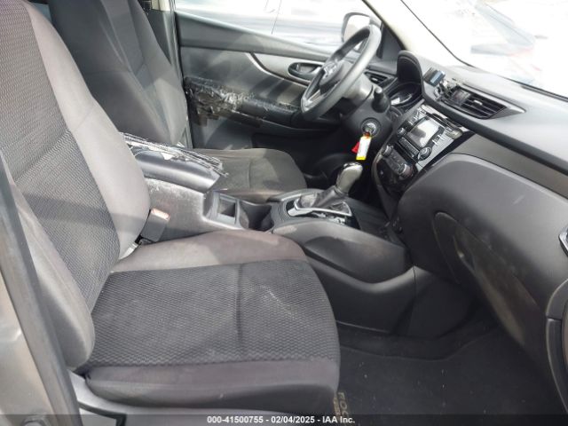 JN1BJ1CP9HW026144 Nissan Rogue Sport S