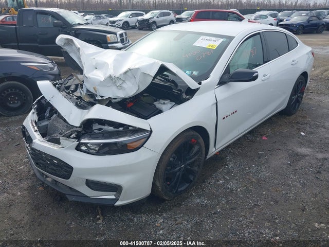 Chevrolet MALIBU LT 2018 1G1ZD5ST9JF258735 Image 2