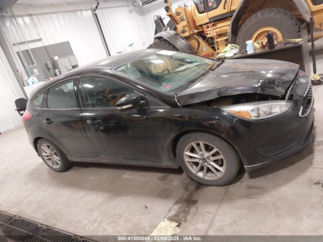 1FADP3K22GL263814 Ford FOCUS SE