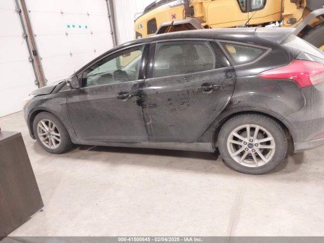 1FADP3K22GL263814 Ford FOCUS SE
