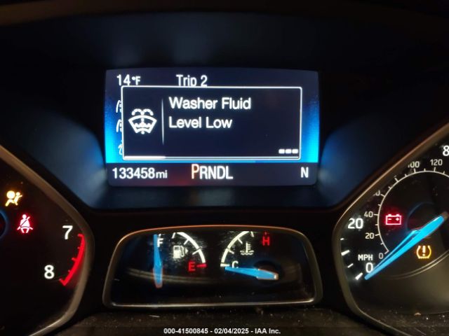 1FADP3K22GL263814 Ford FOCUS SE