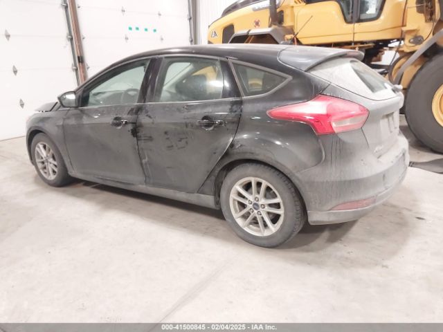 1FADP3K22GL263814 Ford FOCUS SE