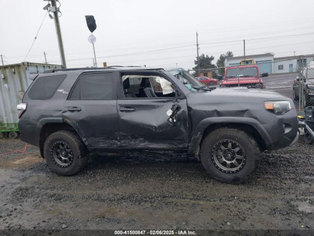 JTEBU5JR2L5738246 Toyota 4runner Trd Off Road Premium