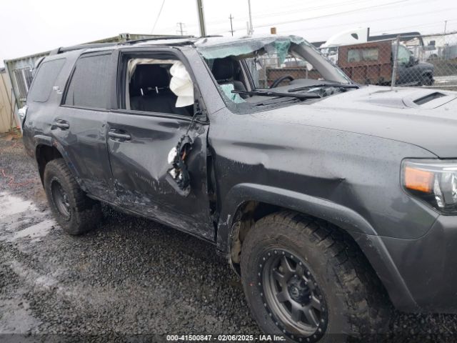 JTEBU5JR2L5738246 Toyota 4runner Trd Off Road Premium