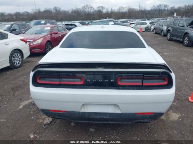2C3CDZBT4HH604627 Dodge Challenger R/t
