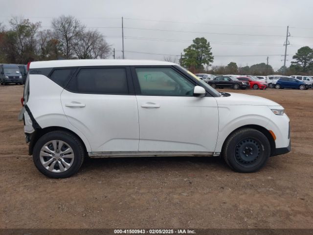 KNDJ23AU5L7120471 KIA SOUL LX