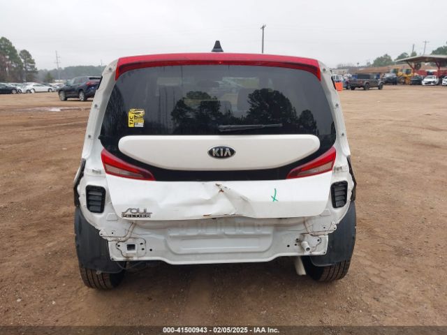 KNDJ23AU5L7120471 KIA SOUL LX