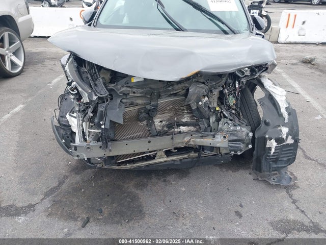 2T3YFREV4JW501447 Toyota Rav4 Limited/platinum