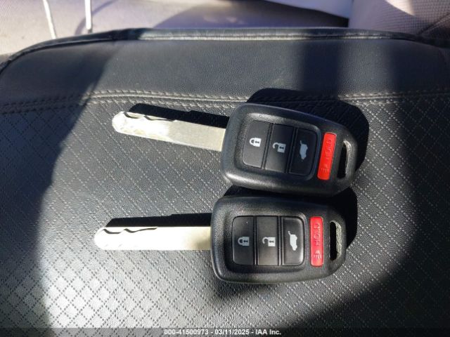 3CZRU5H36JM718491 Honda HR-V LX