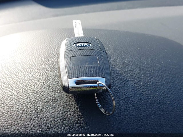 KNDJN2A29G7405177 KIA Soul