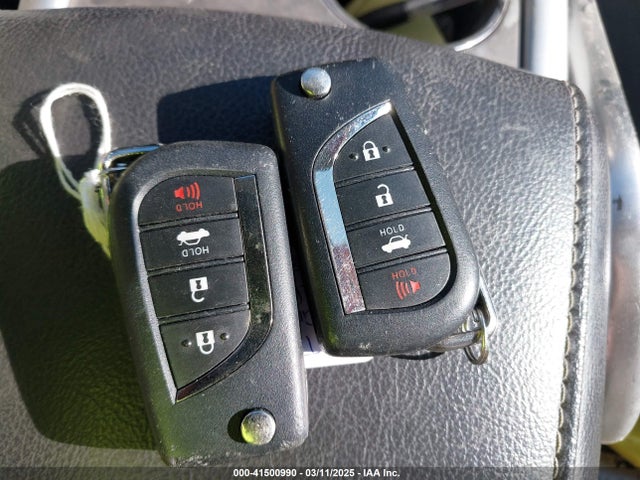 4T1B11HK9KU848550 Toyota CAMRY LE