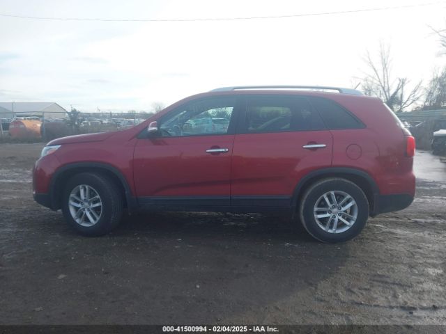 5XYKT3A67FG644232 KIA SORENTO LX