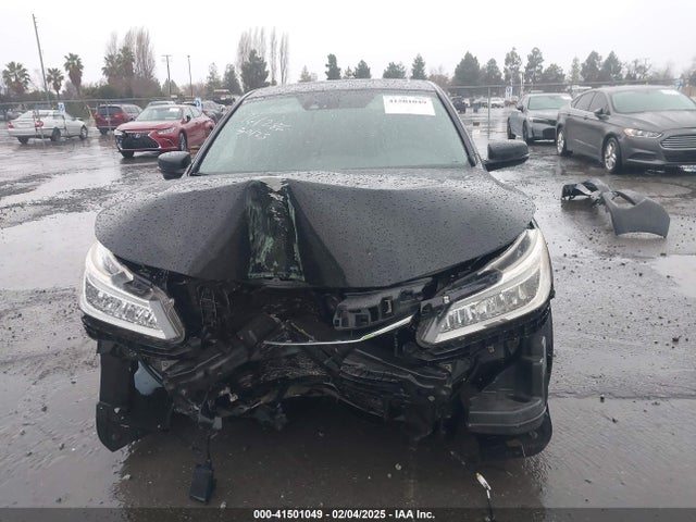 1HGCR3F96GA020561 Honda Accord Touring