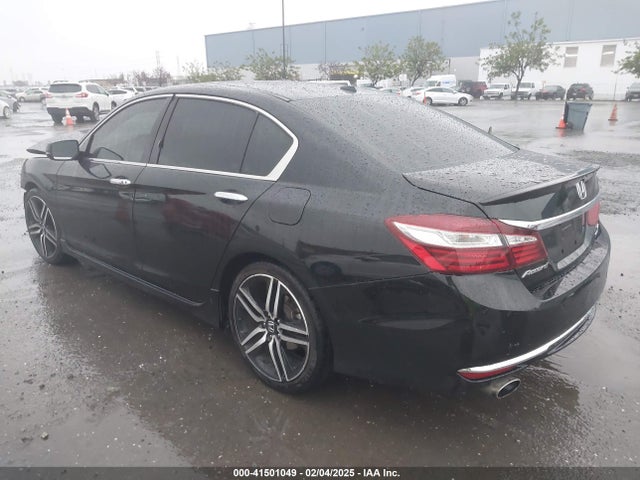 1HGCR3F96GA020561 Honda Accord Touring