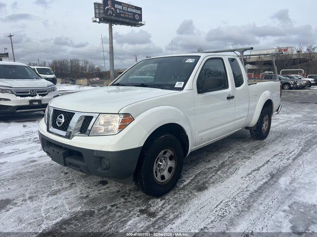 Nissan Frontier 2015 1N6BD0CT0FN73927 Image 2