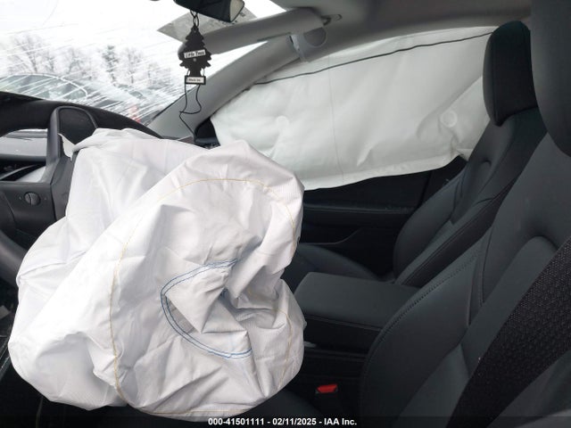 2023 TESLA MODEL 3 5YJ3E1ECXPF595295 Photo 4