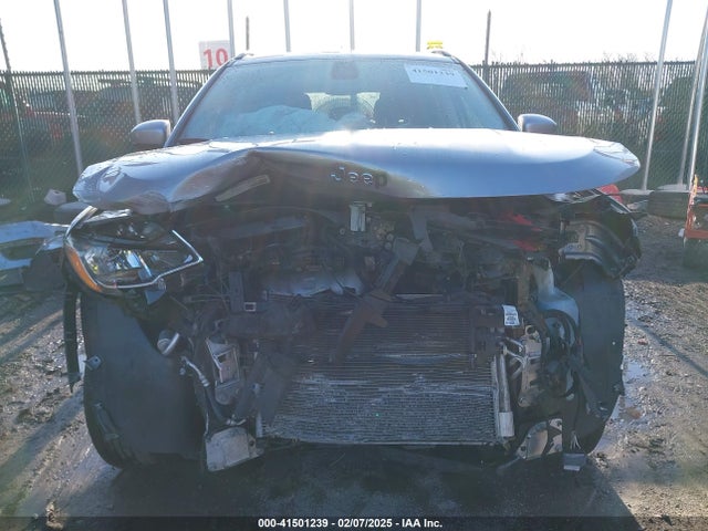 3C4NJDBB7LT148324 Jeep Compass Latitude 4x4