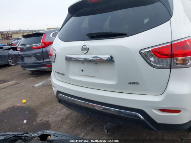 5N1AR2MM9EC720448 Nissan Pathfinder S