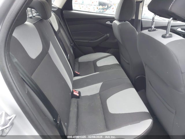 Ford FOCUS SE 2014 1FADP3F26EL251334 Image 8