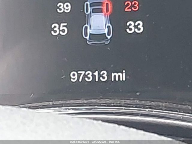 1C4RJFAGXJC388163 Jeep Grand Cherokee Altitude 4x4