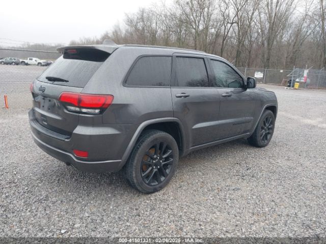 1C4RJFAGXJC388163 Jeep Grand Cherokee Altitude 4x4