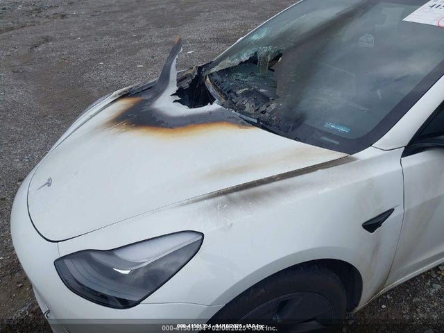 2023 TESLA MODEL 3 5YJ3E1EA6PF698387 Photo 9