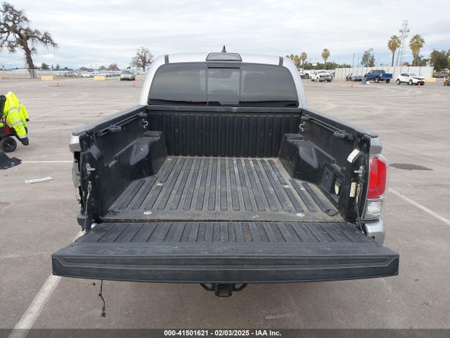 3TMGZ5AN1KM270611 Toyota Tacoma Limited