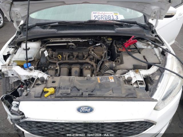 1FADP3K28GL302051 Ford FOCUS SE