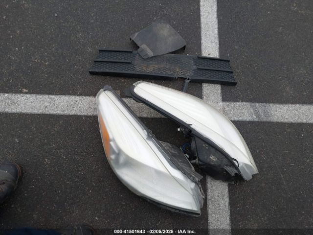 1FMCU9GX1FUA58320 Ford ESCAPE SE