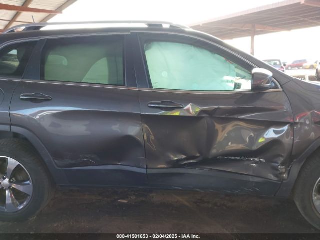1C4PJMDX3KD132966 Jeep Cherokee